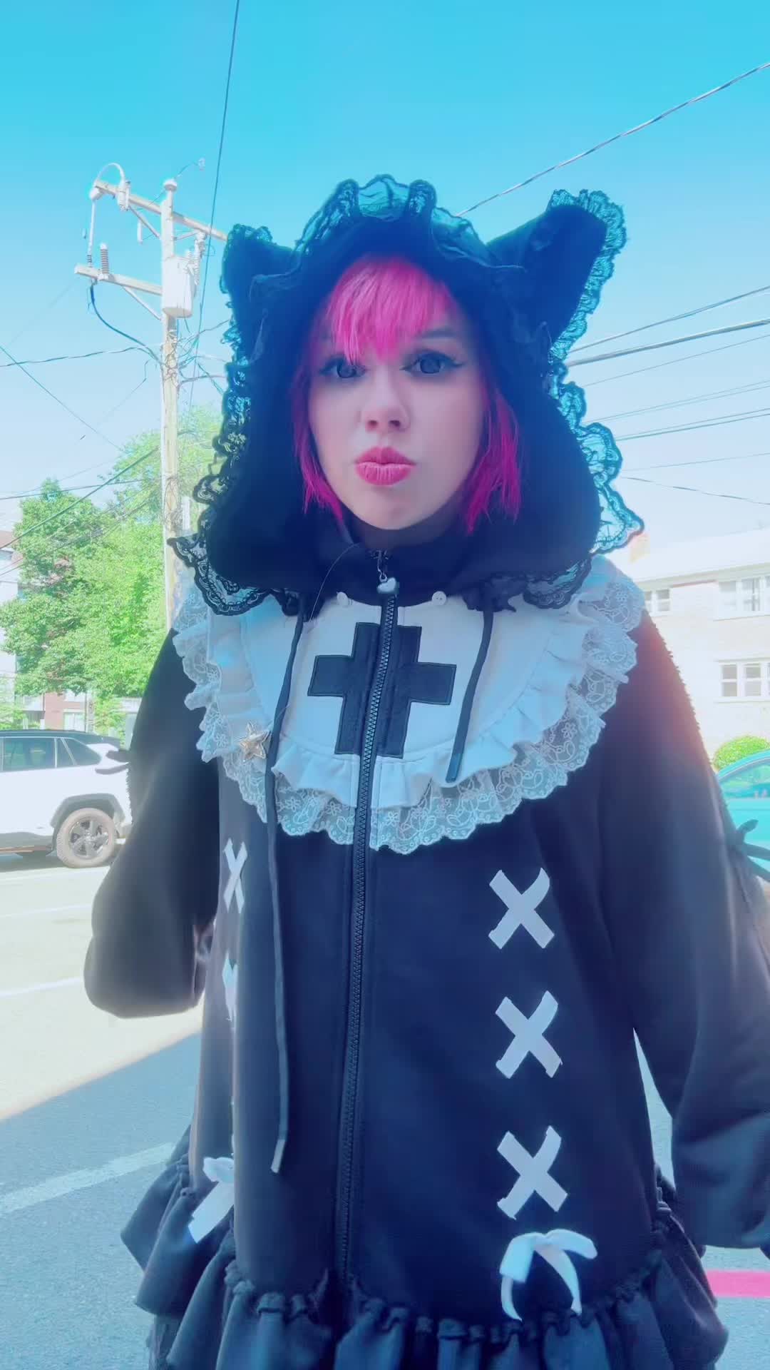 @SkyeOpheliaWarwick