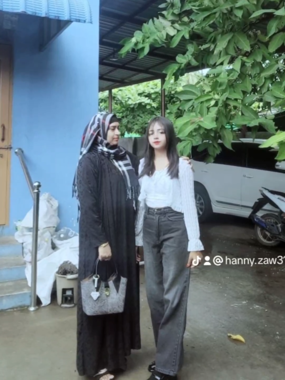 @Hanny Zaw