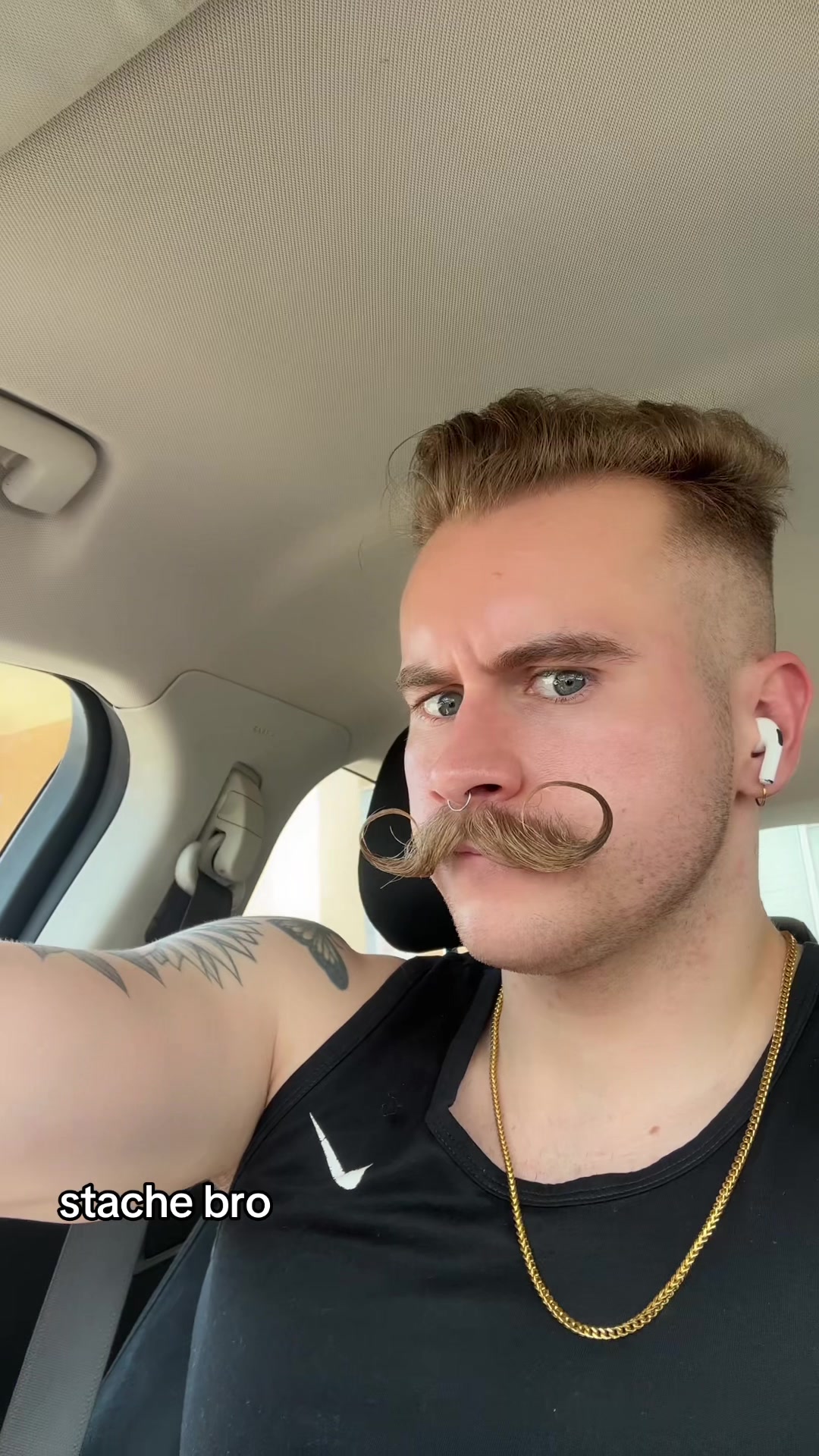 @thecolecallender