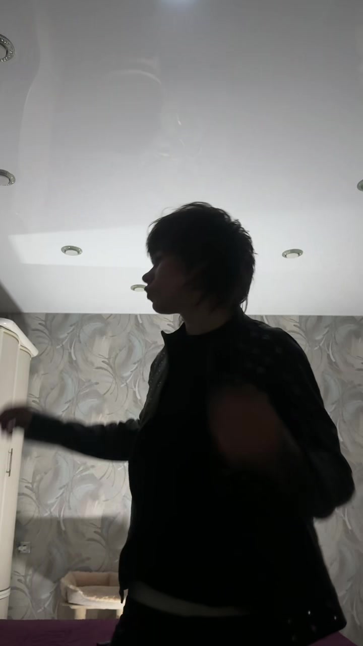 @Кто? Тёмыч😧