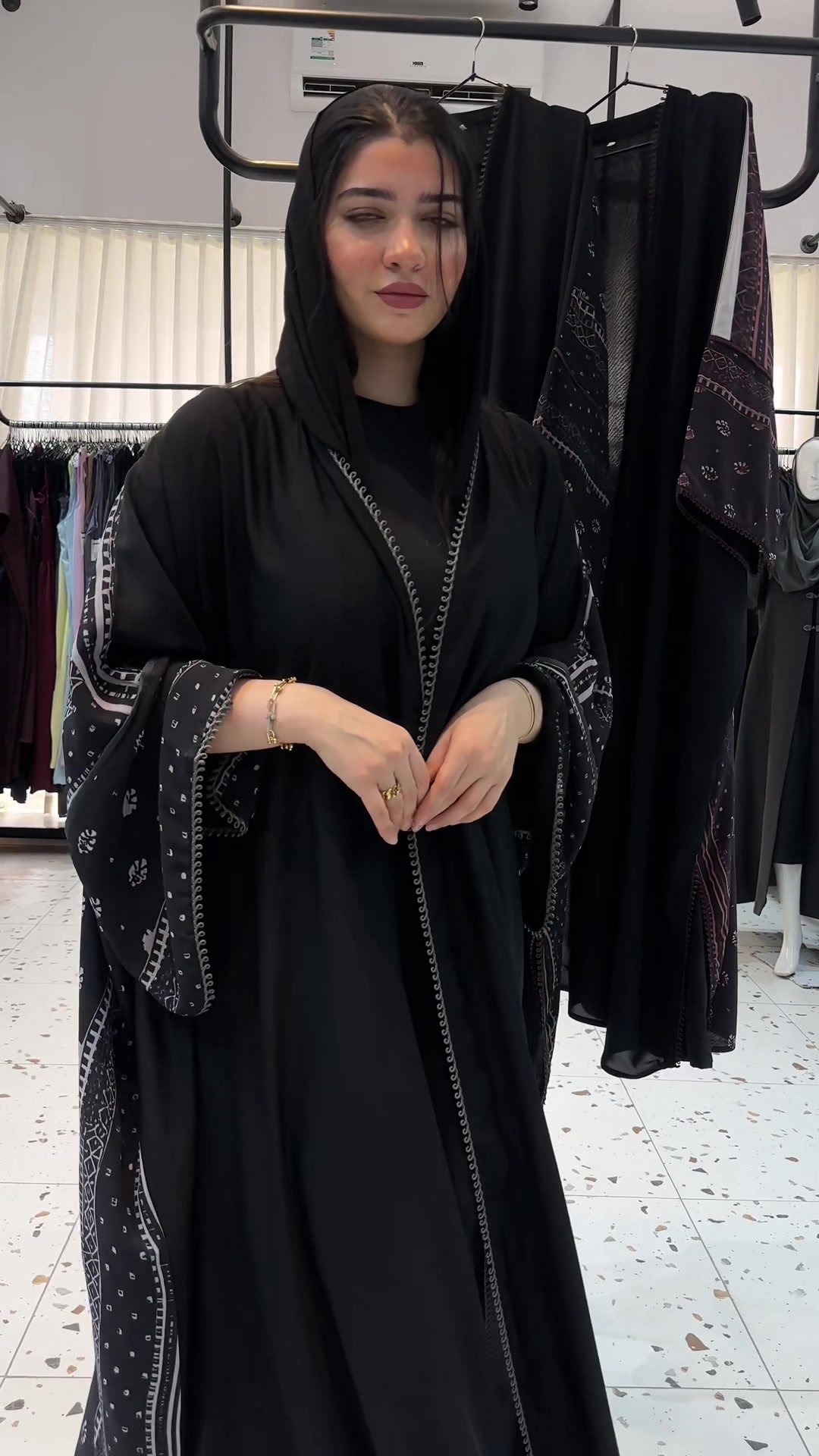 @الحرير الأسود🖤