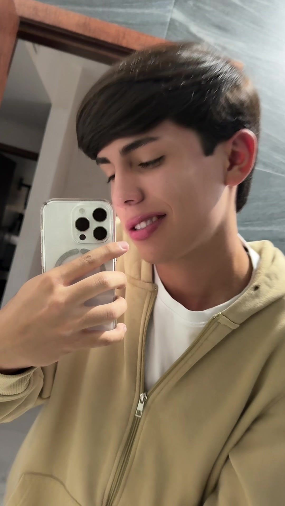 @márquez