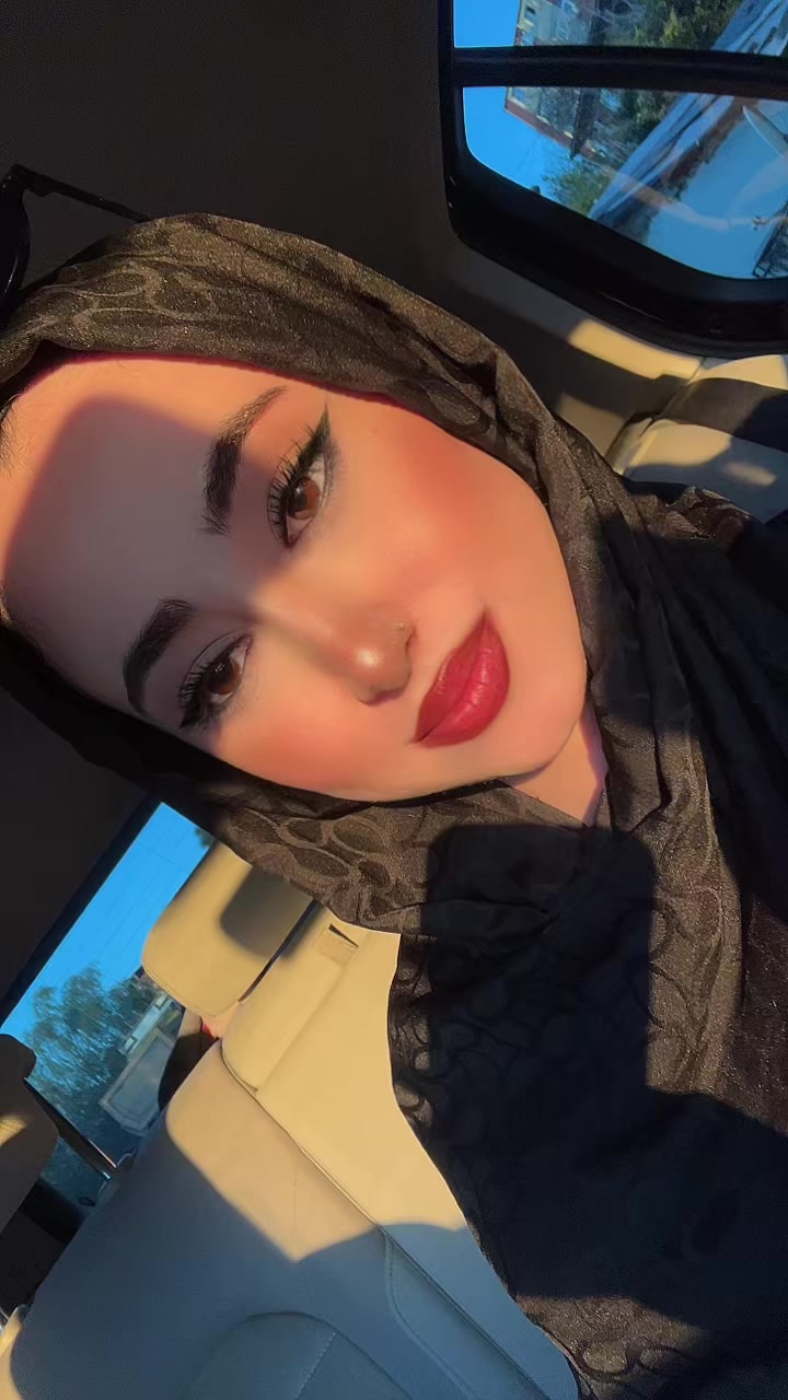 @e.svgnn