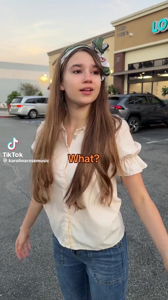 @karolinaprotsenko
