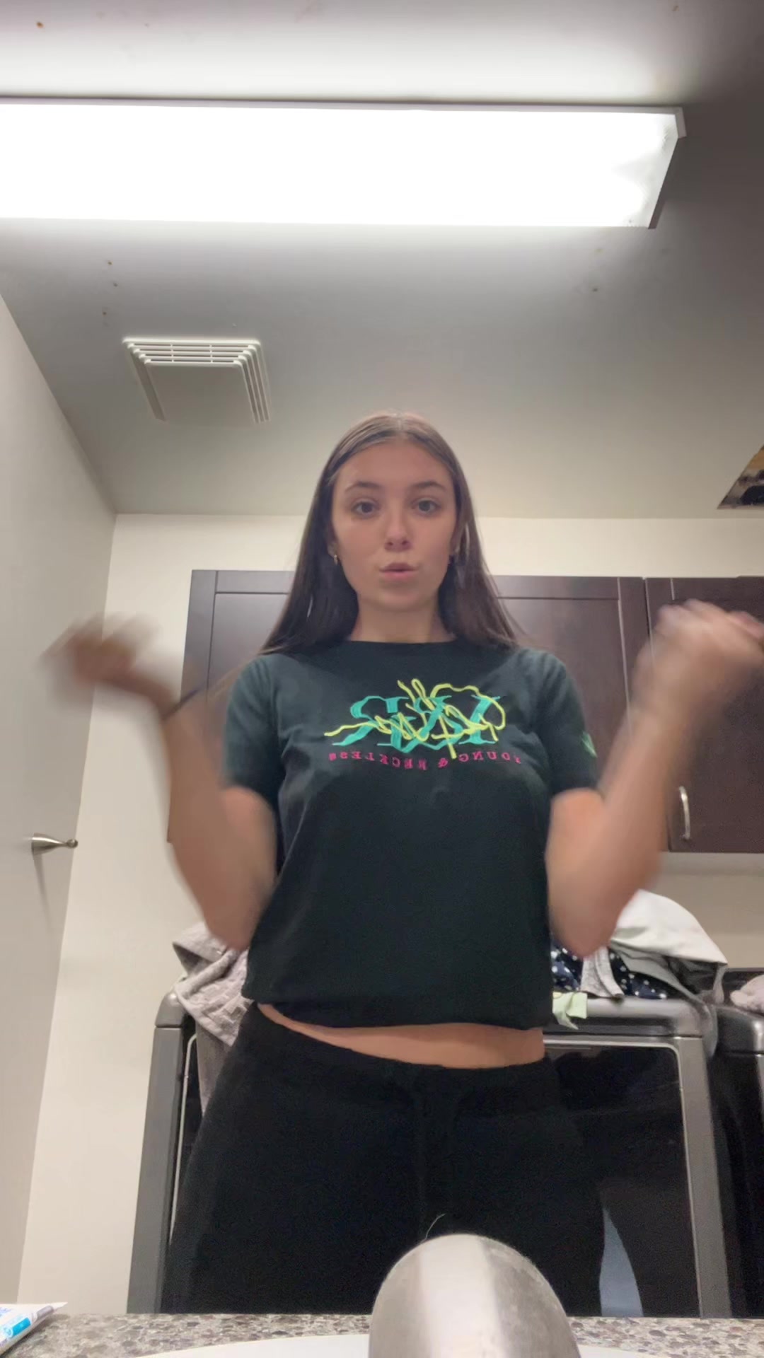 @zoe.dns8