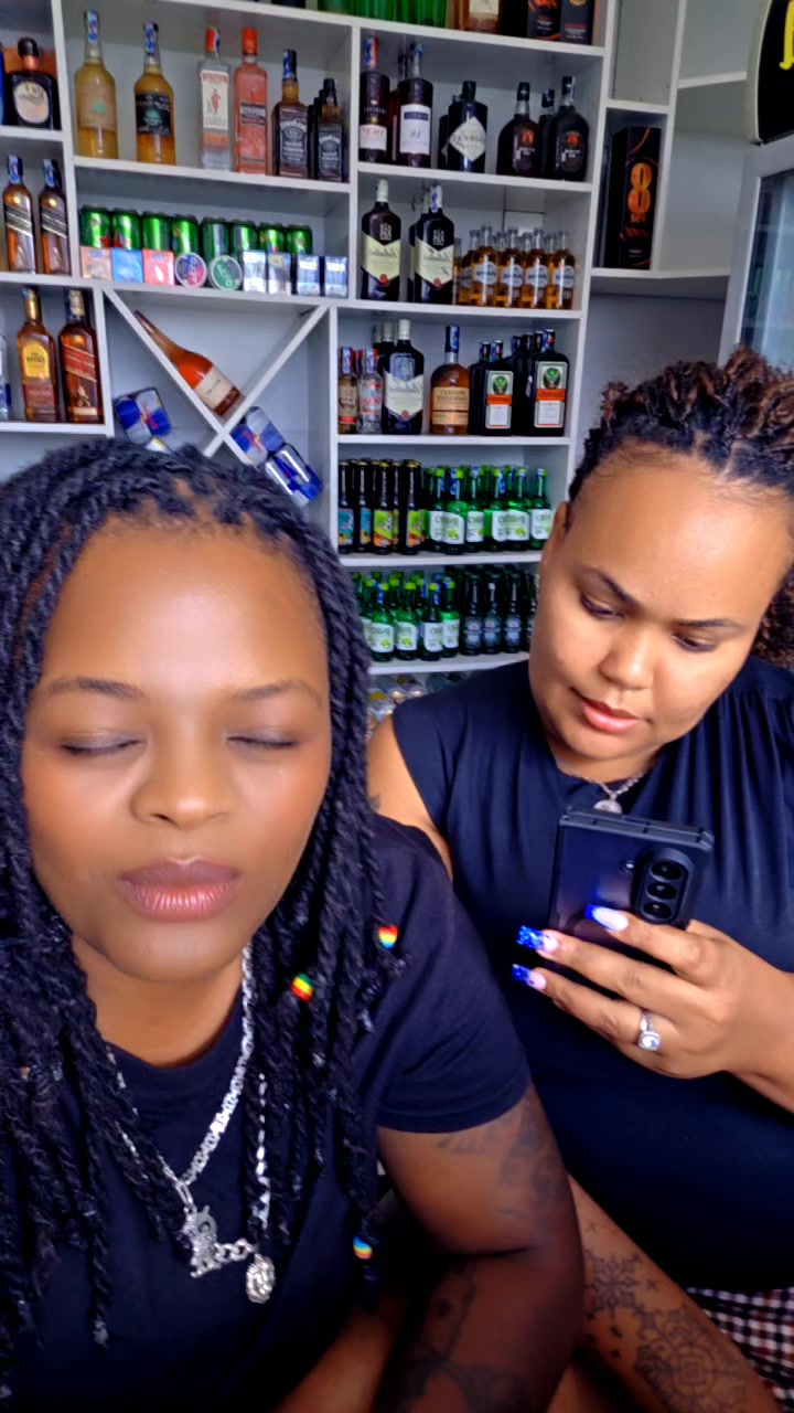 @Doshi quin🇰🇪🏳️🌈