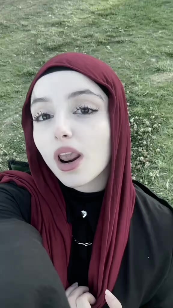 @Hijabi Baddies😋