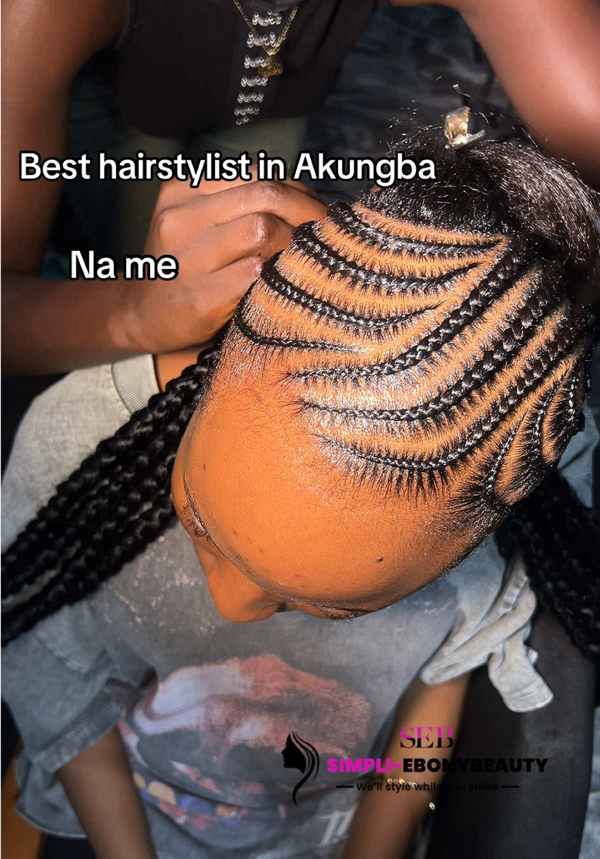 @THE AKUNGBA HAIRSTYLIST 💕