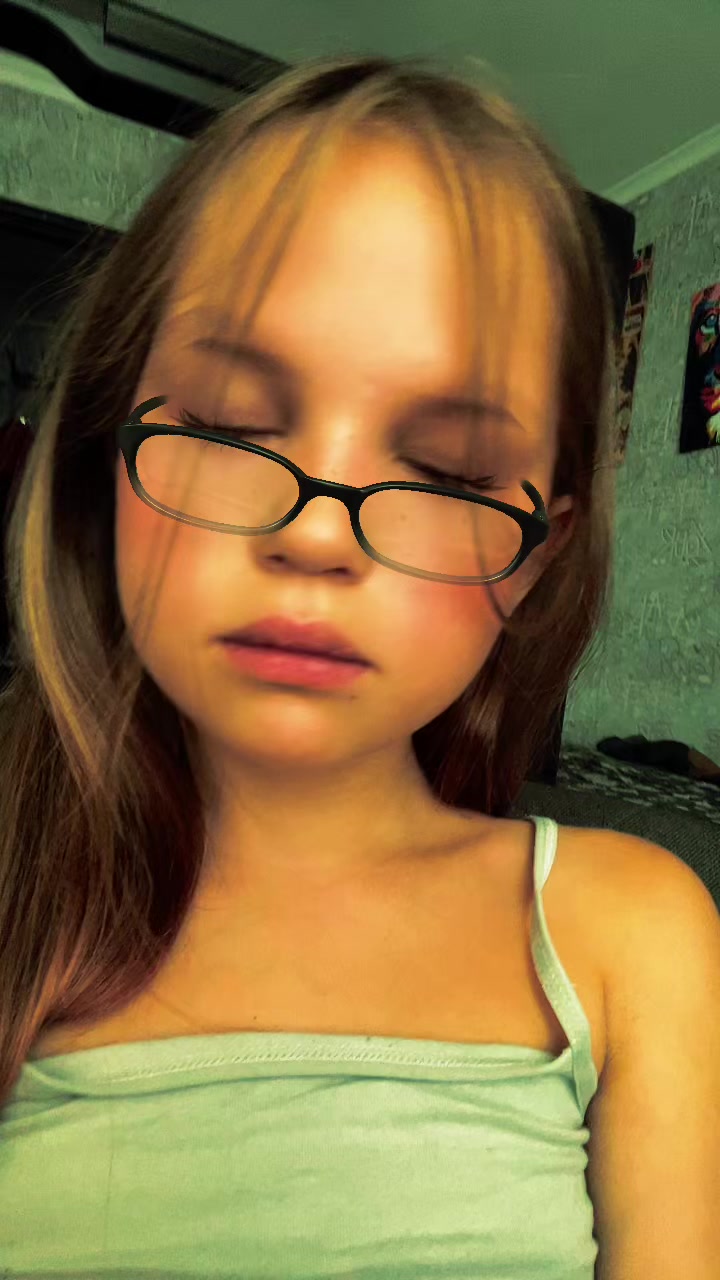 @Alisa_tan