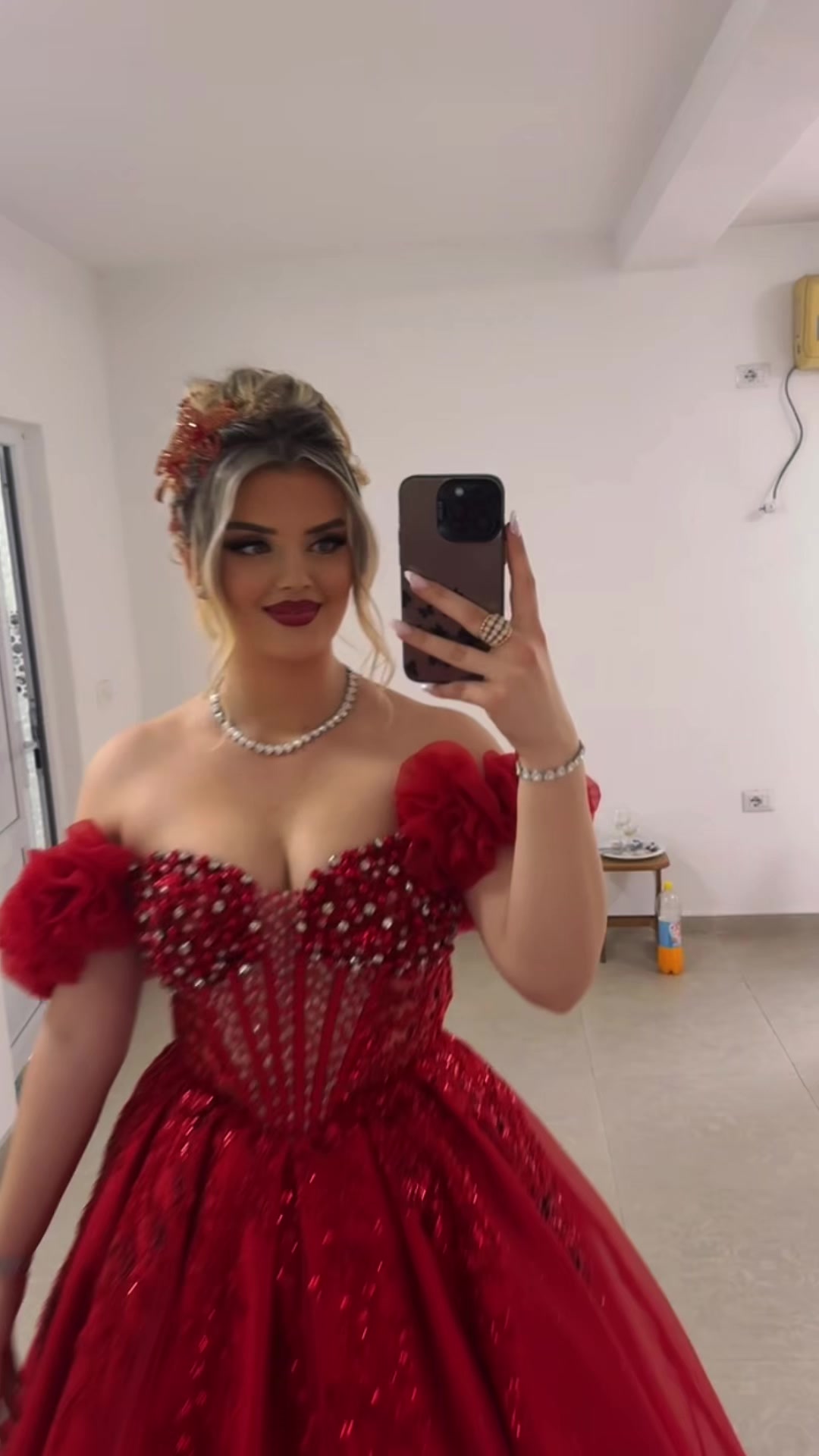 @tinaduraku
