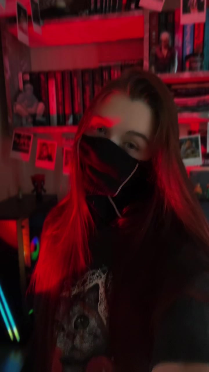 @𝕾𝖊𝖗𝖆𝖋𝖎𝖒𝖆