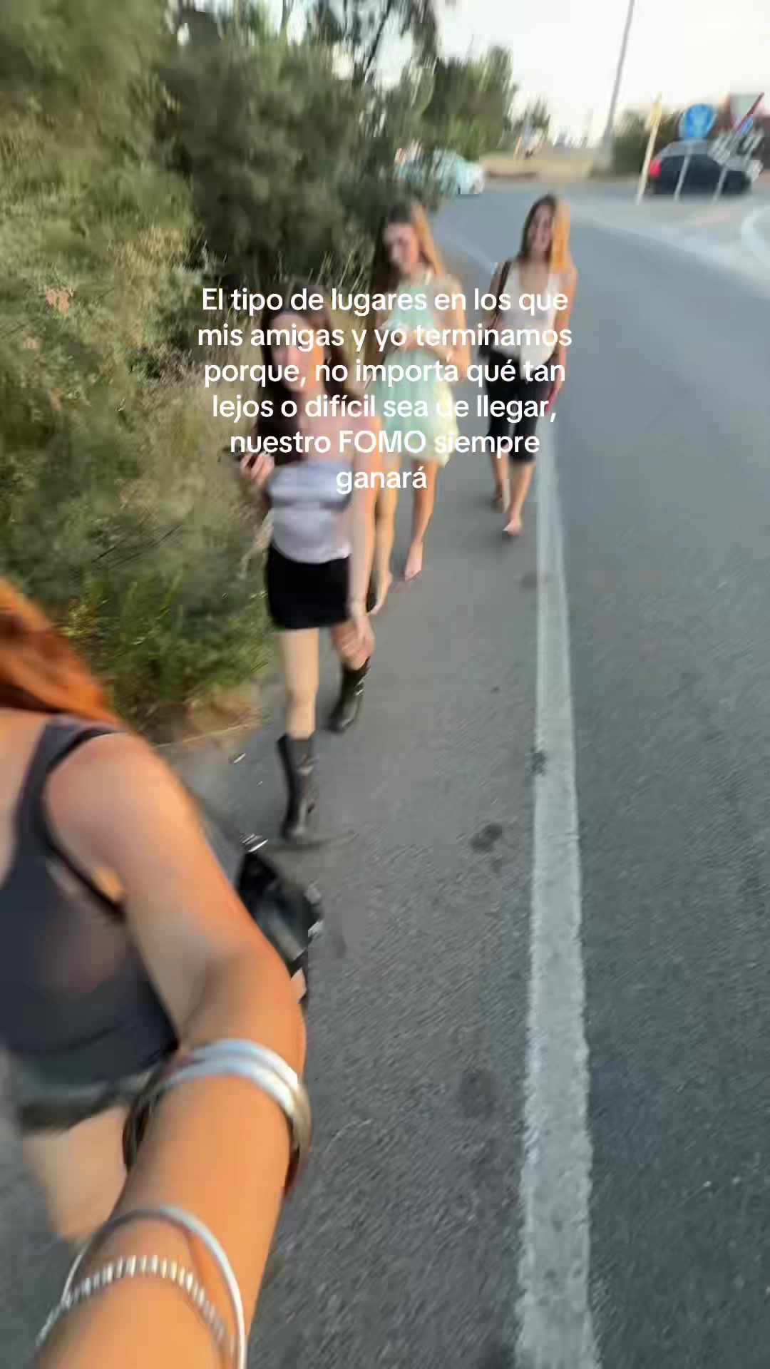 @Carolit99