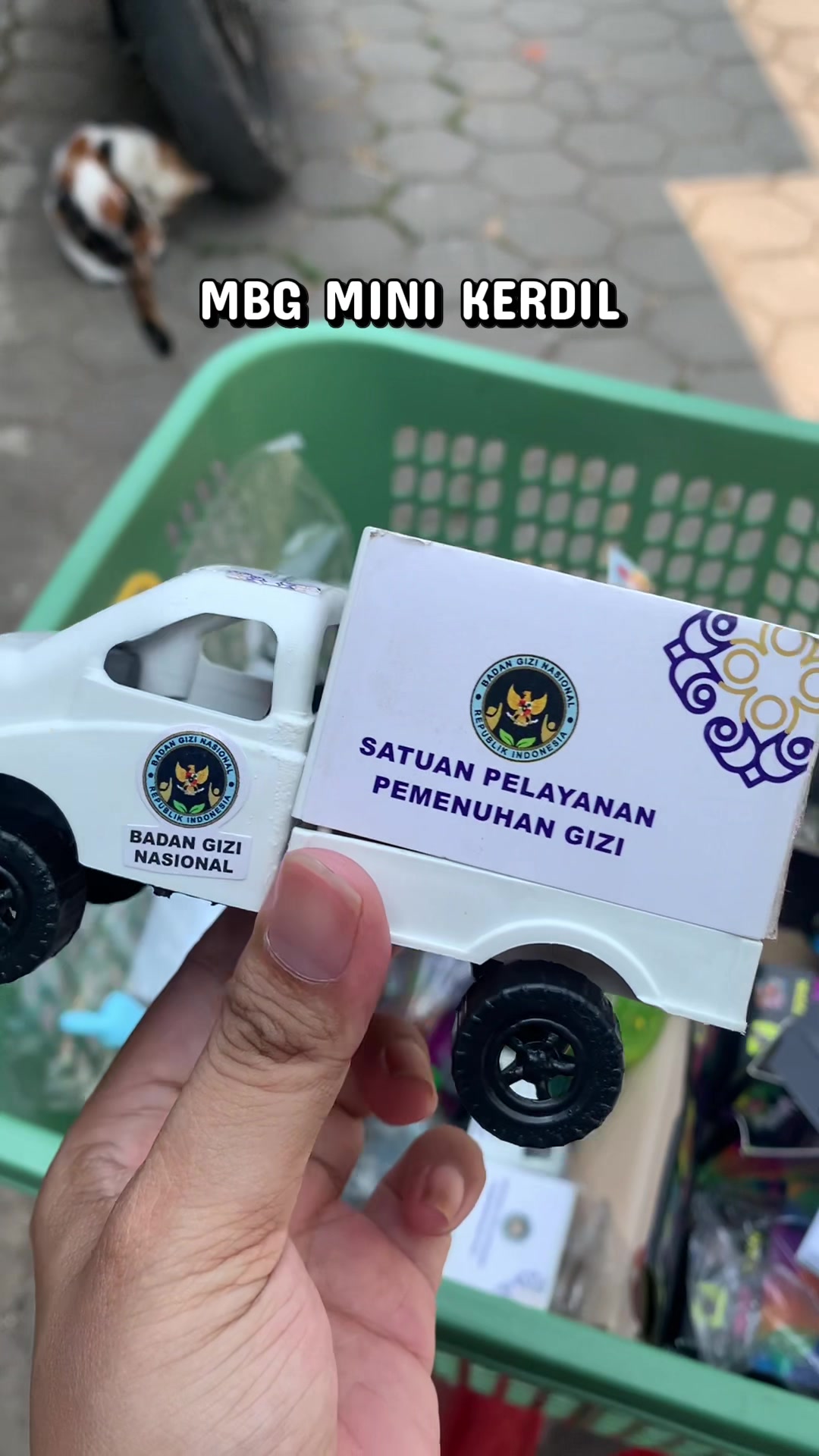 @AR27 TOYS