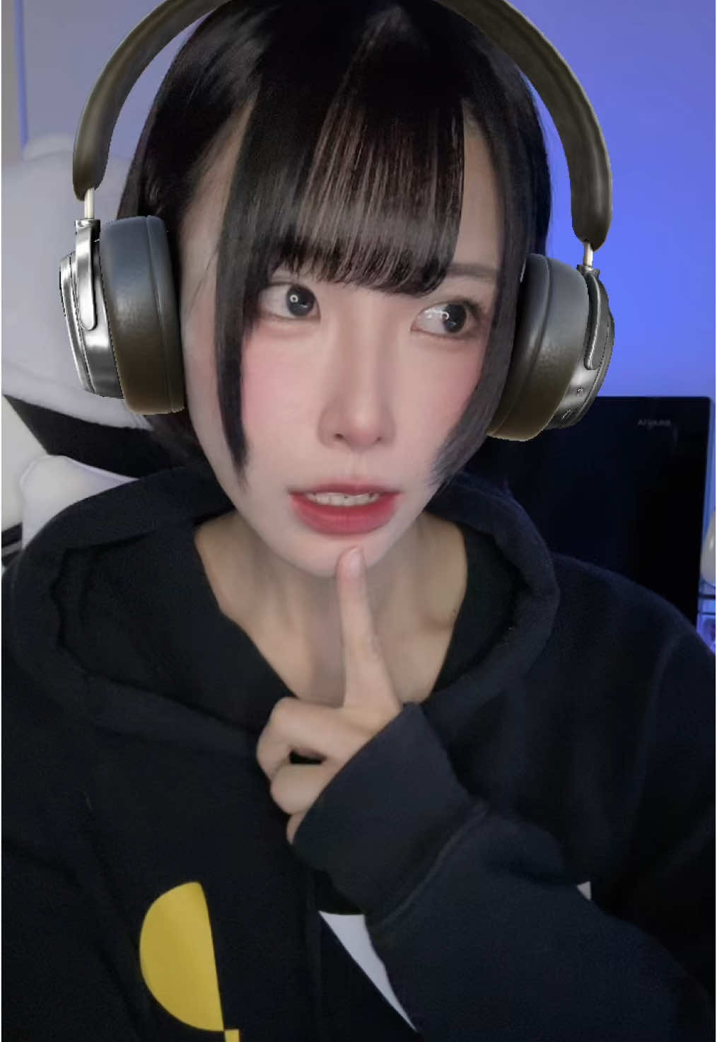 @椎原えみ