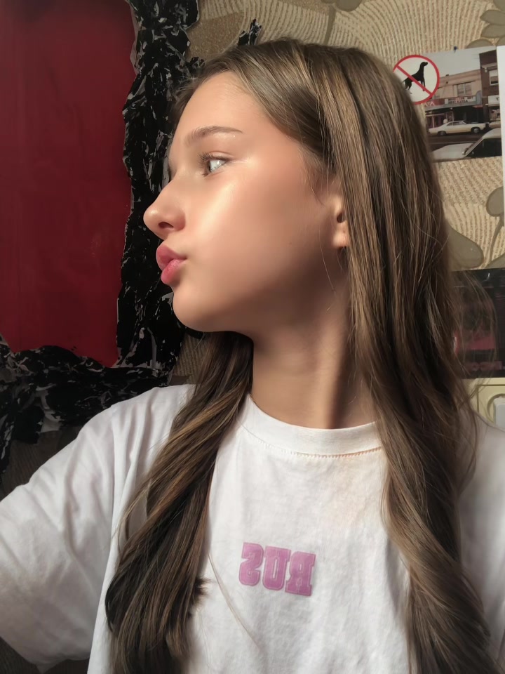 @кирюшка🫶🏻