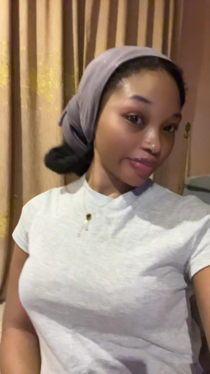 @𝑀𝑒𝑒𝓃𝒶𝒽🫧🎀