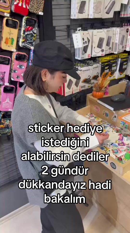 @Elif Uluğ
