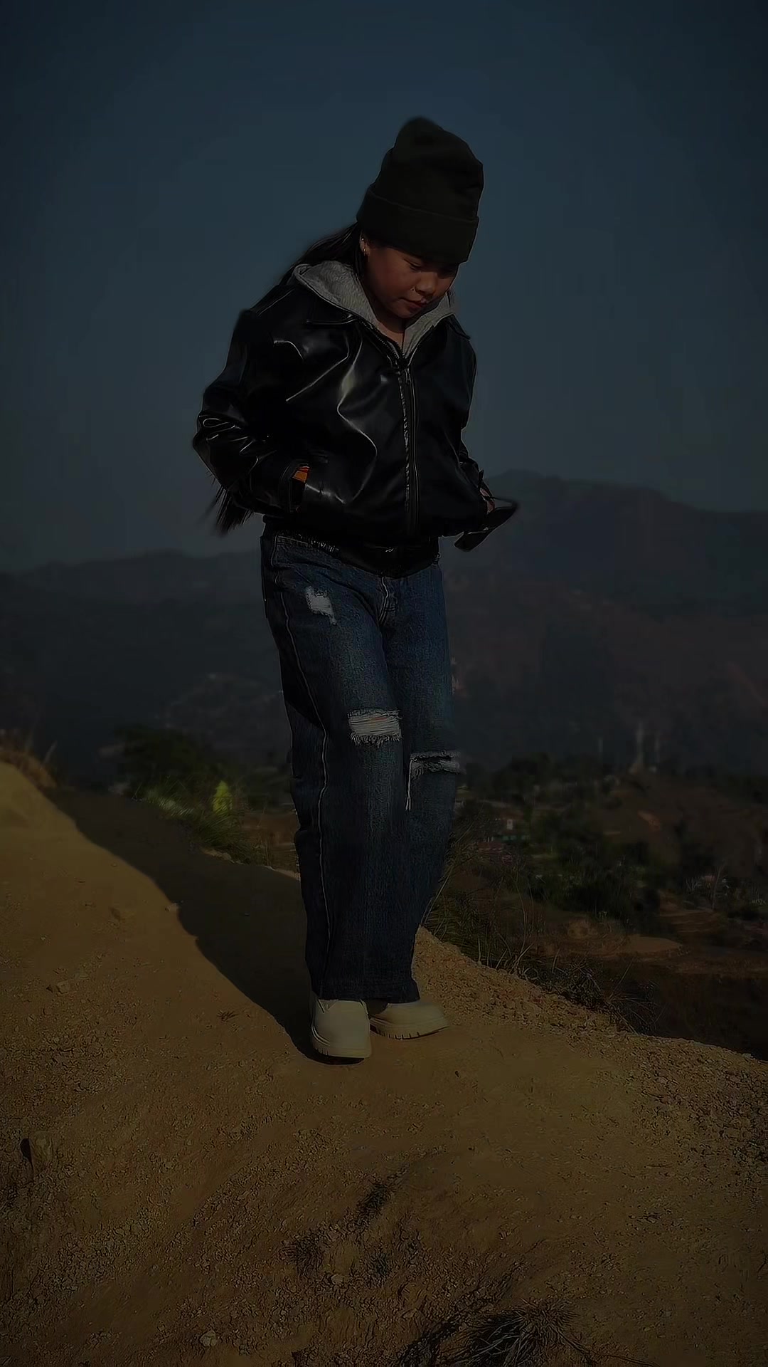 @MaGarNii👮🏻⚔️🇳🇵