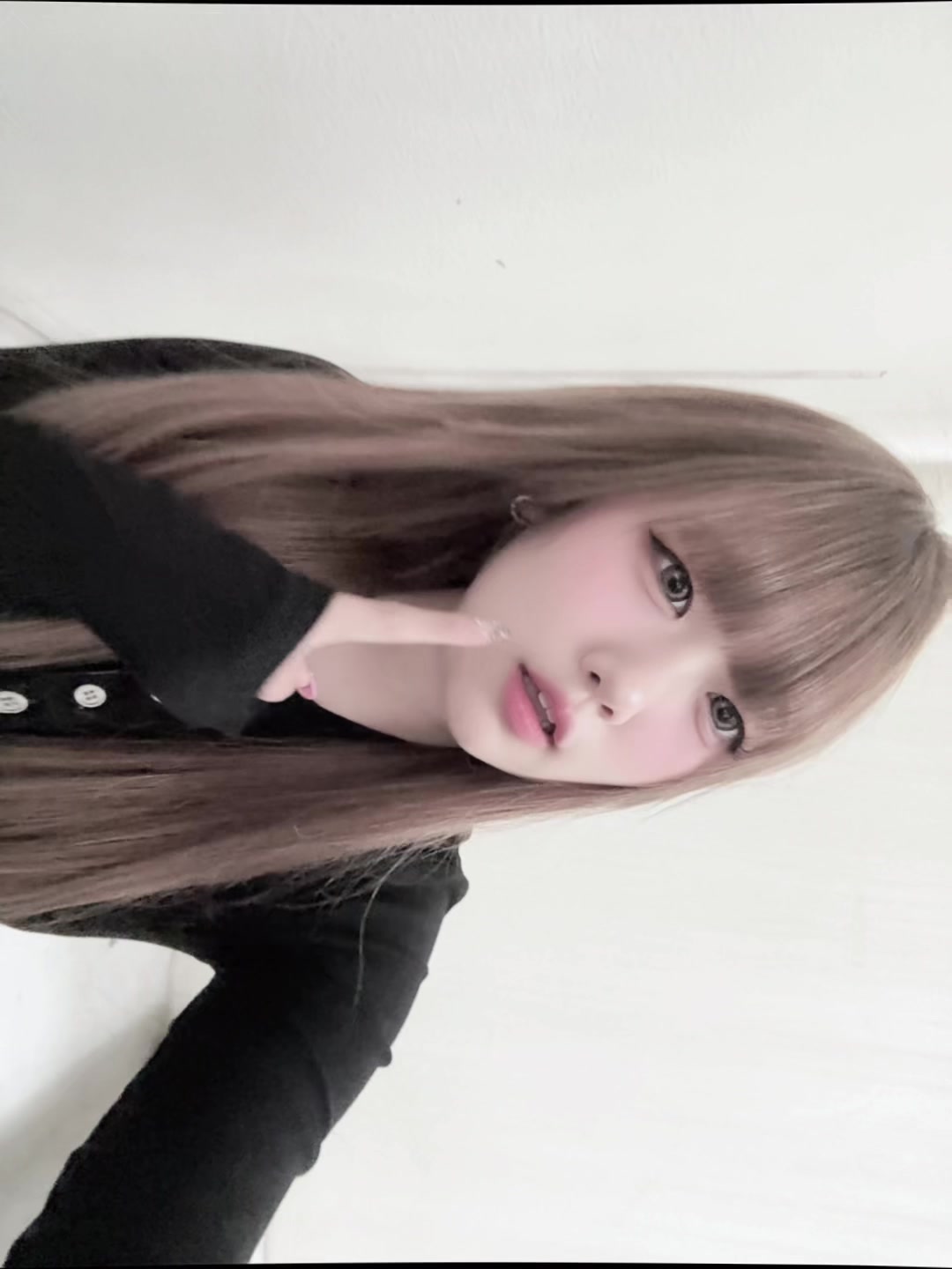 @せな