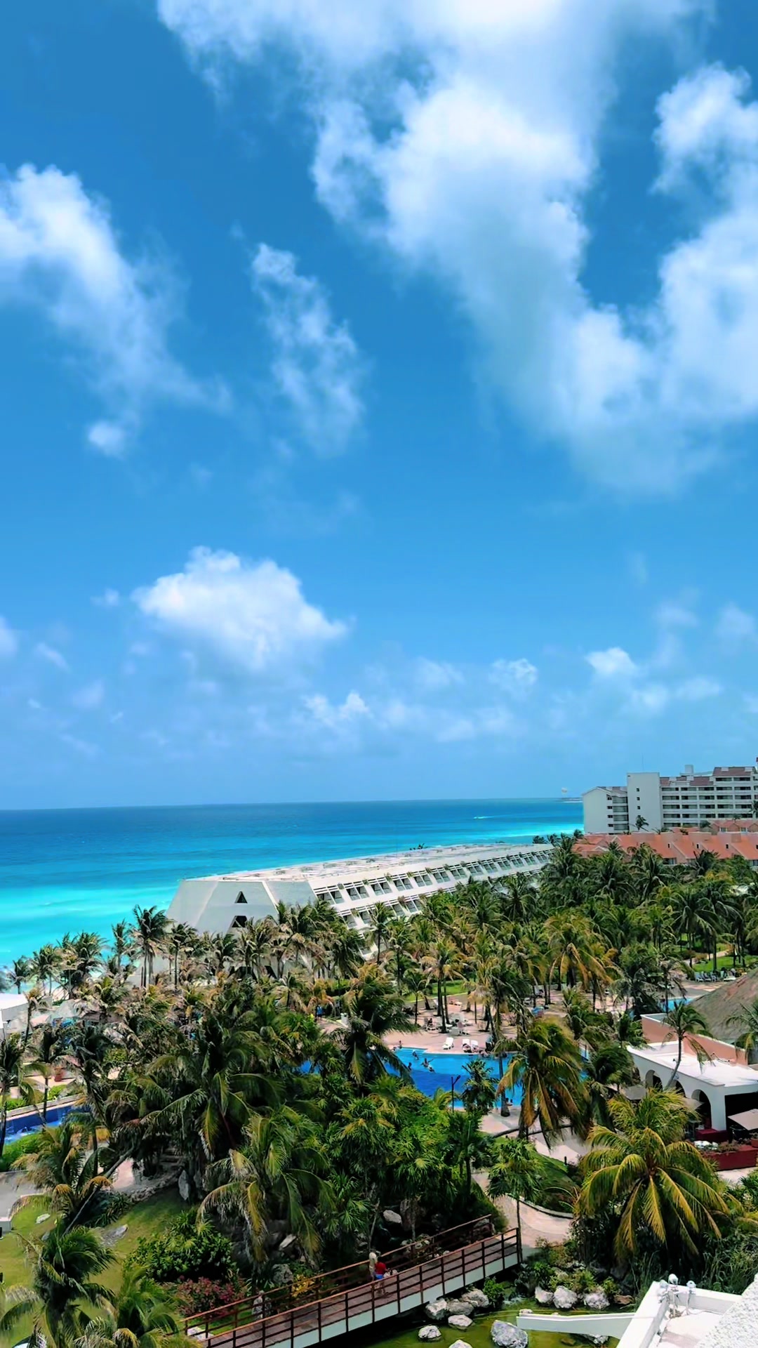@letsgotravelmex