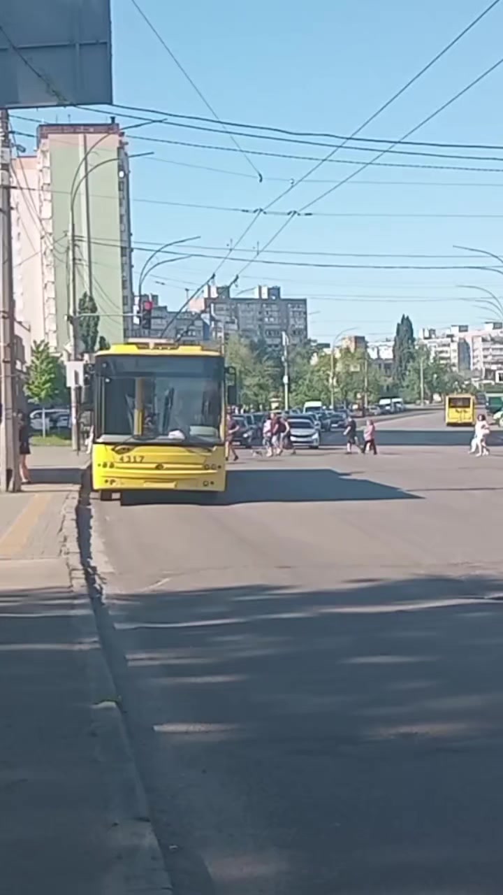 @Н