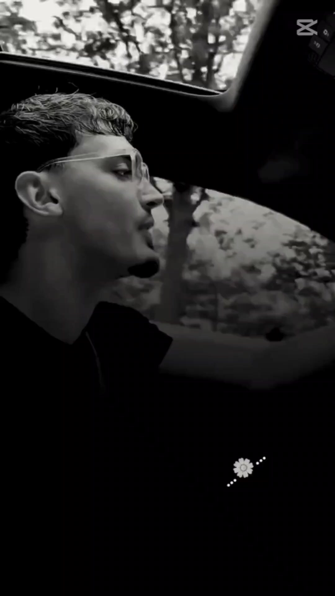 @𝓞𝔃𝓵𝓮𝓶🌹