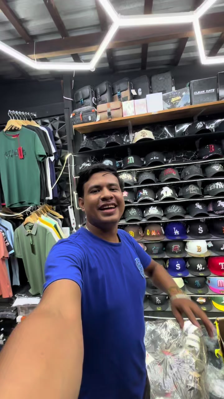 @IXZI-Caps