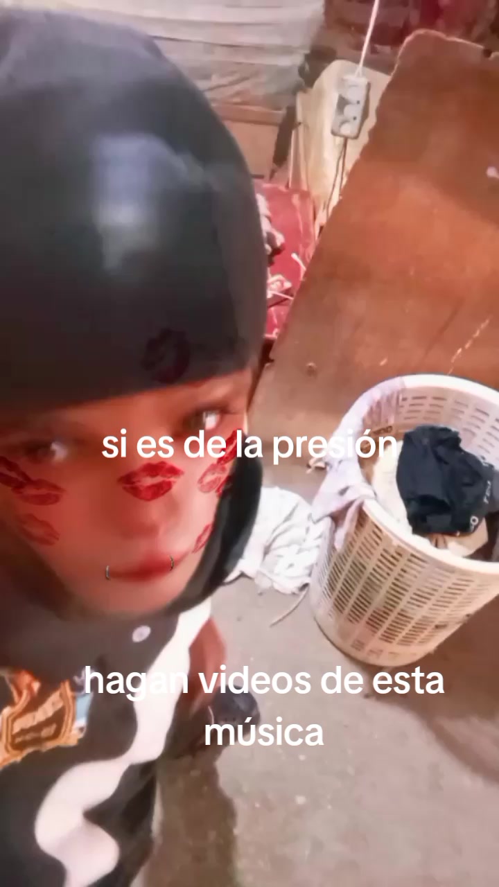 @Lay yoni De la rosa