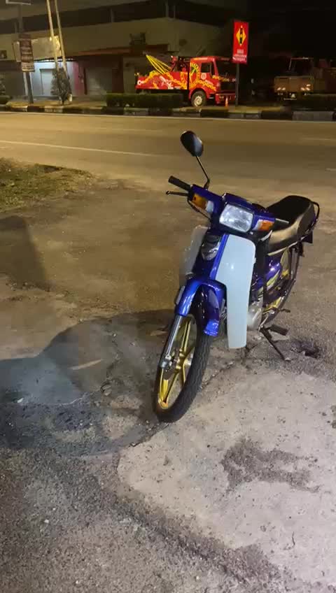 @Akifff