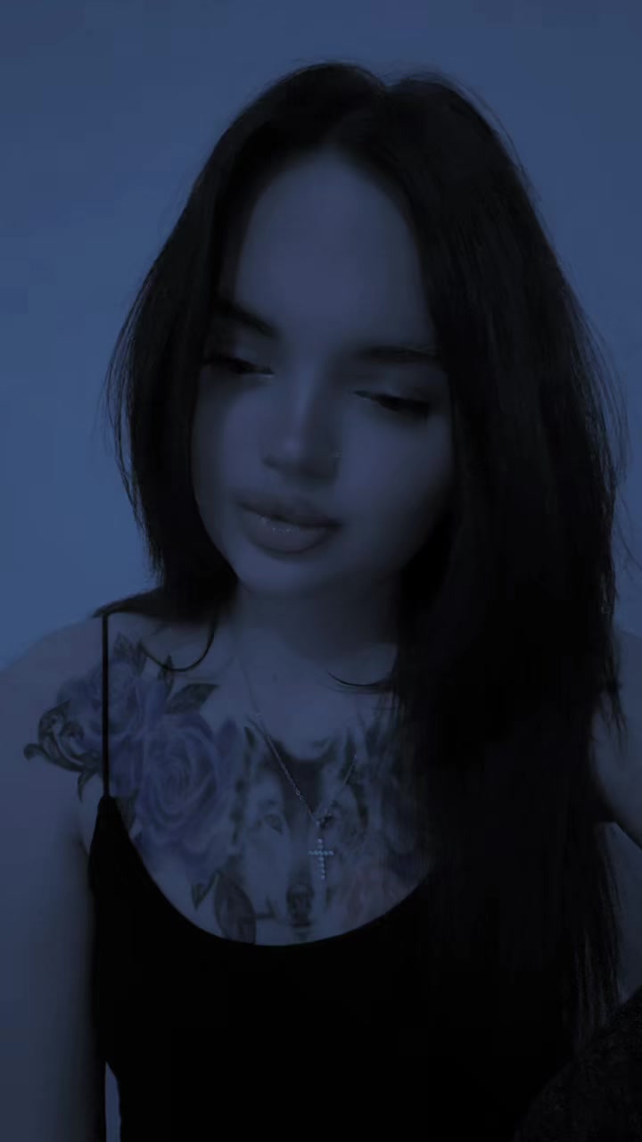 @Лёля🦋