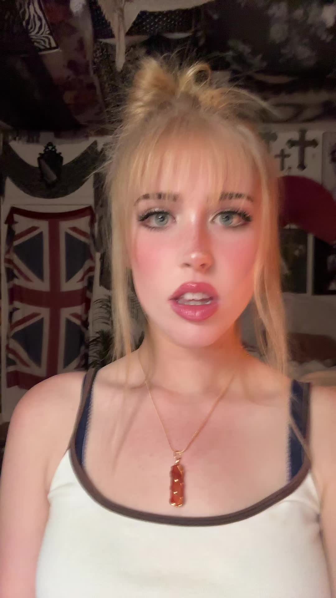 @Jillthefuckout