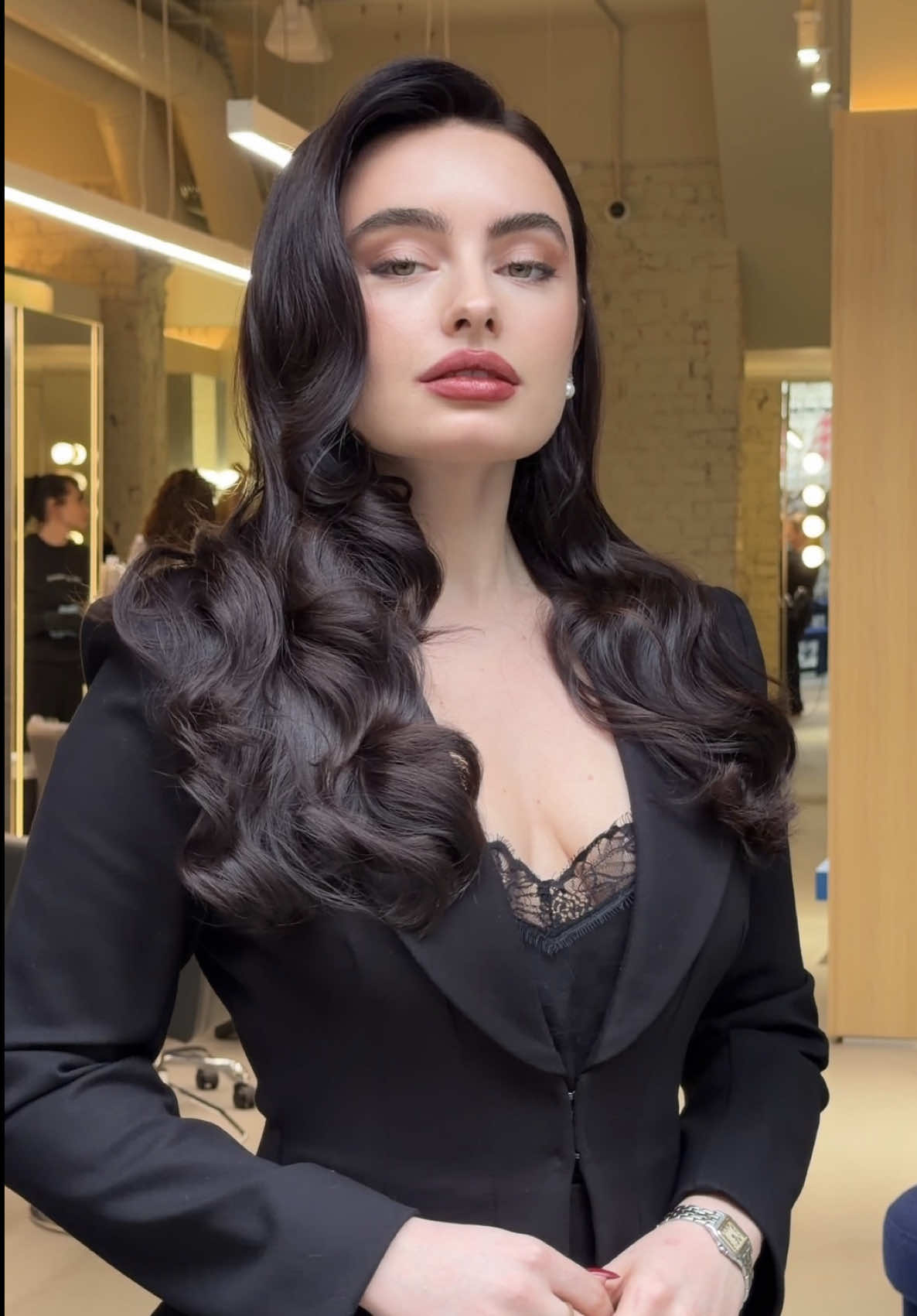 @Lira Karina