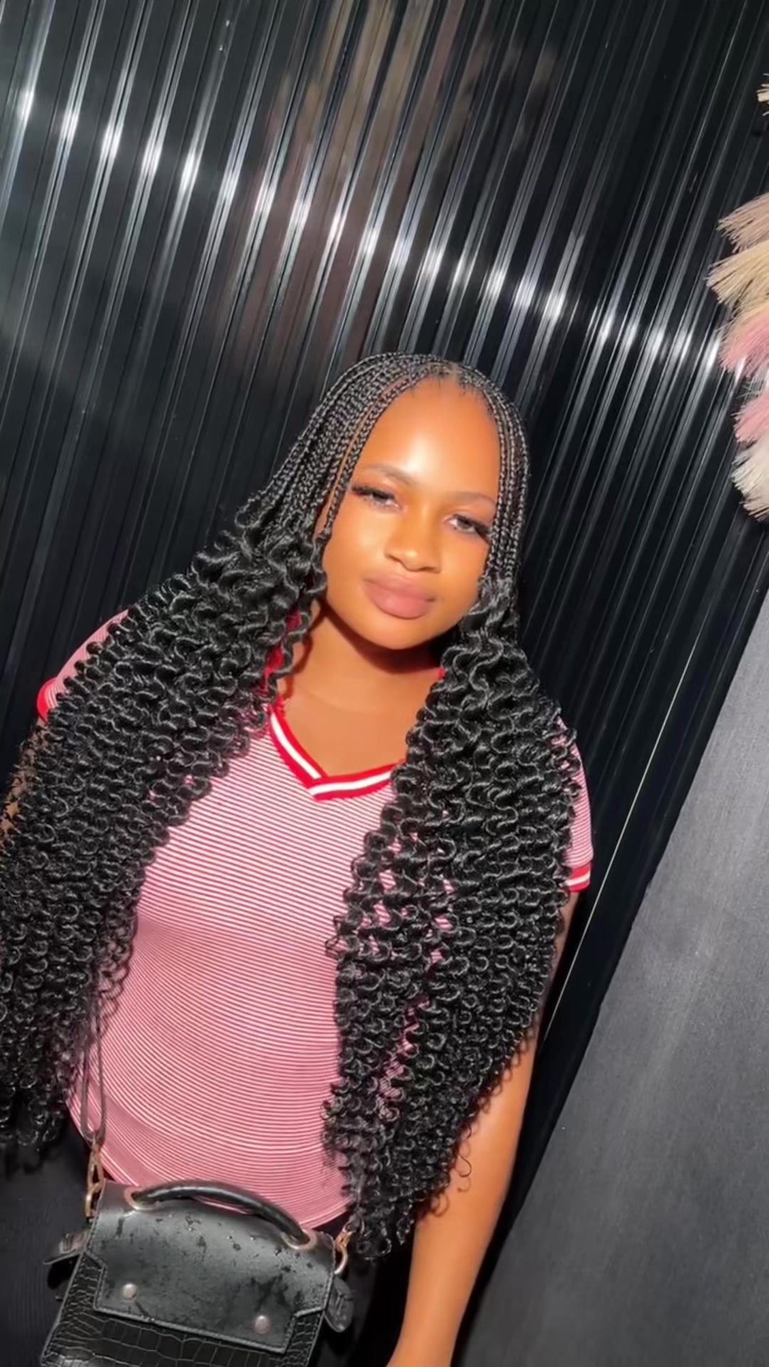 @Hairbyamaka2