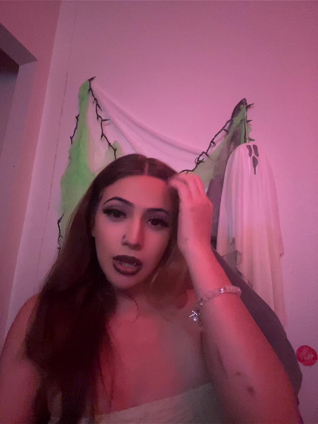 @_.yungblud.lola._