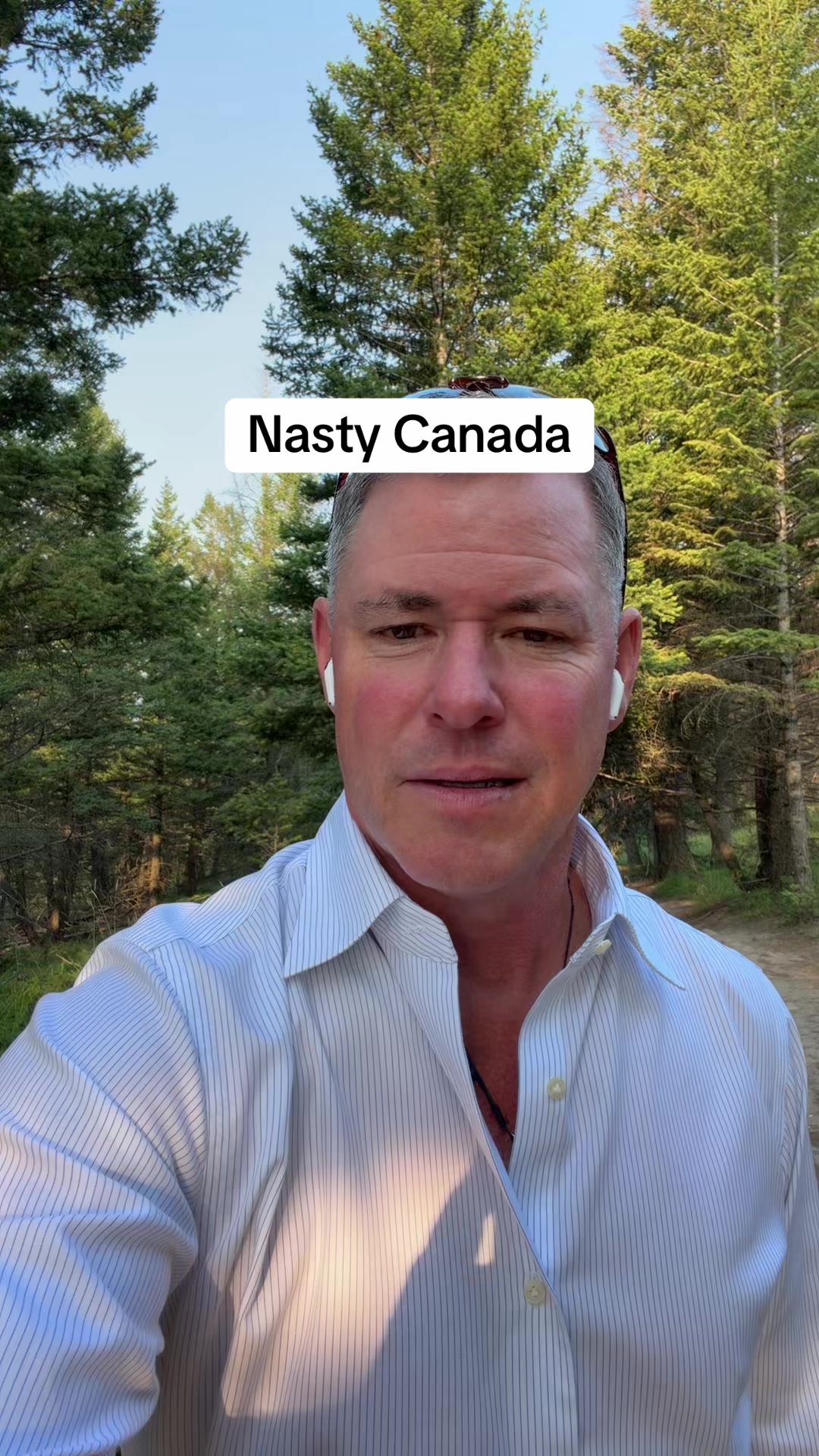 @2me_Travels 🇨🇦