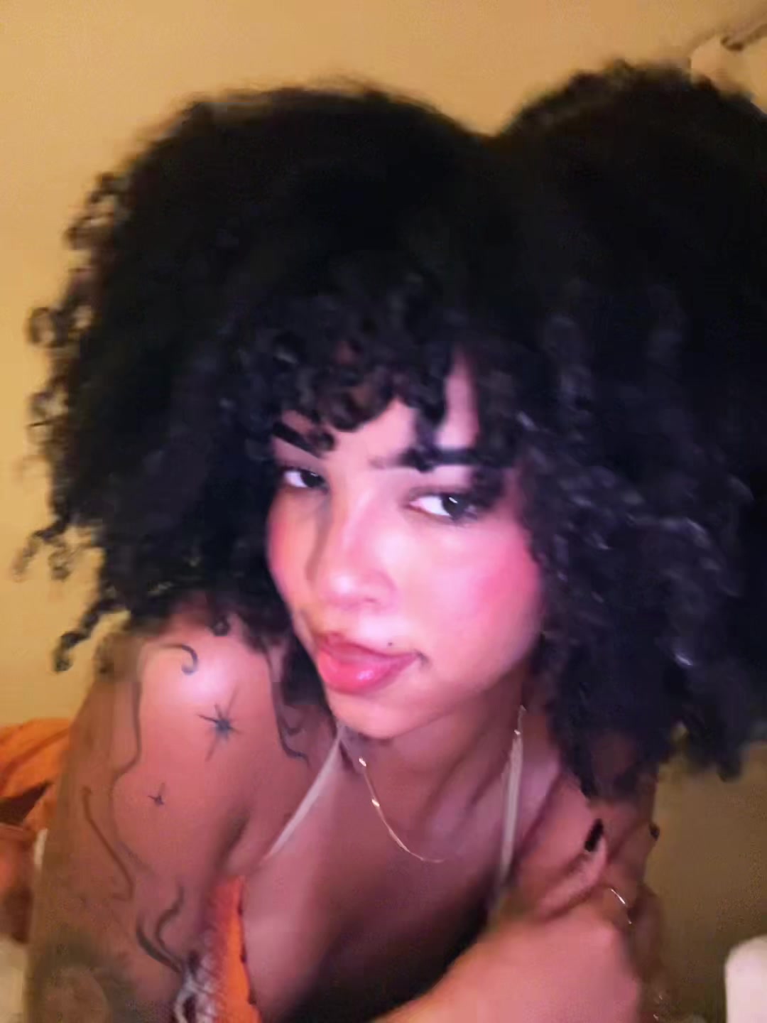 @Hipólito