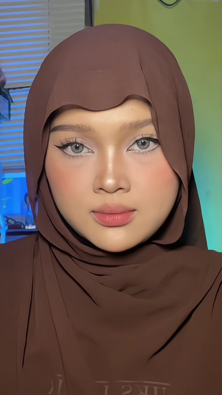 @fannynurzahidah