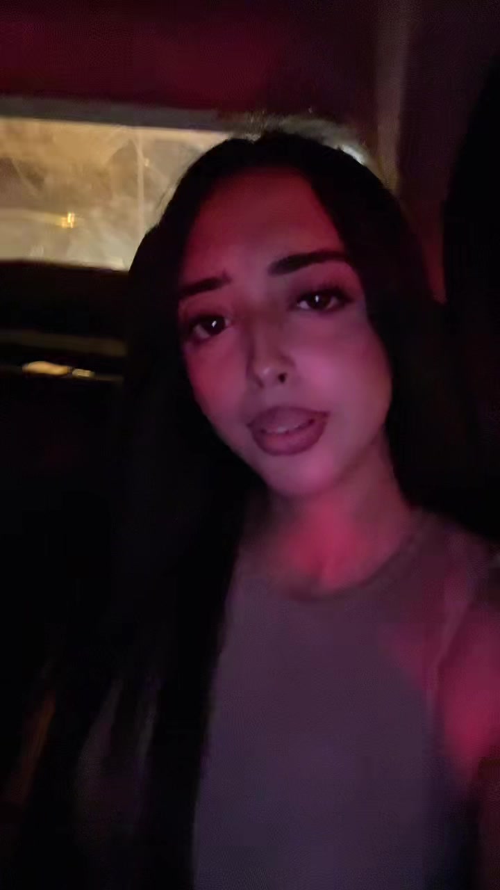 @Divaa🤟🏻😝