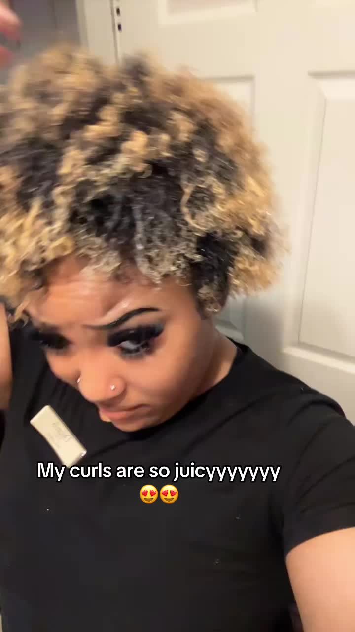 @Zoeyy🥀✨