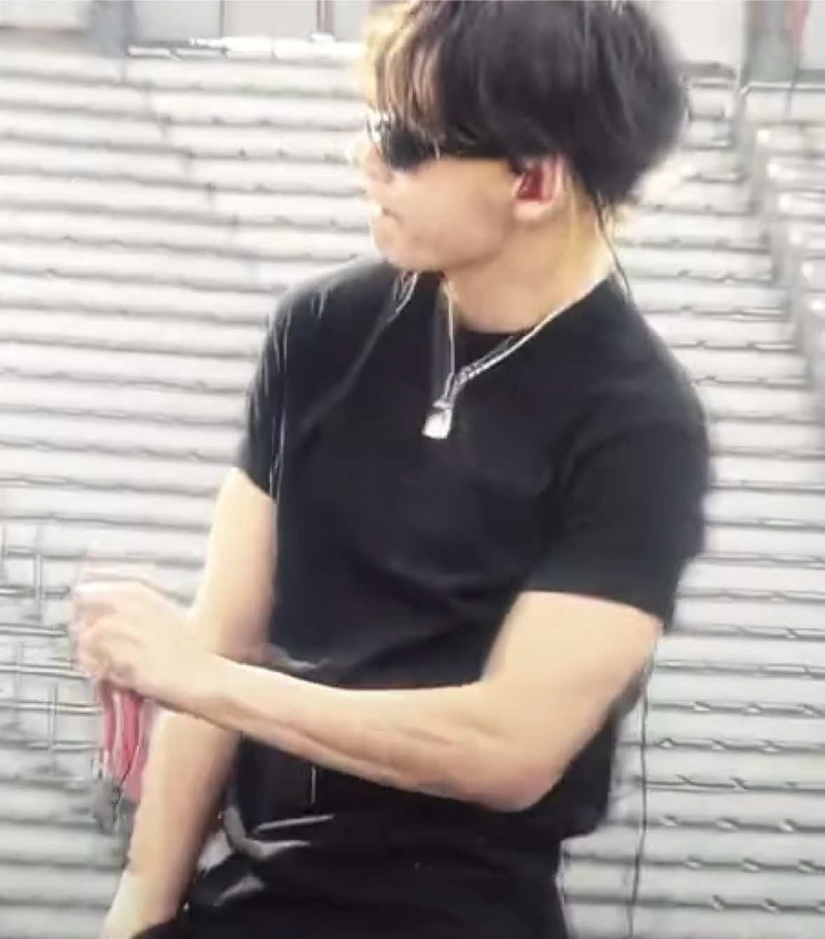 @앤젤린⁷ |saw bts 4/25