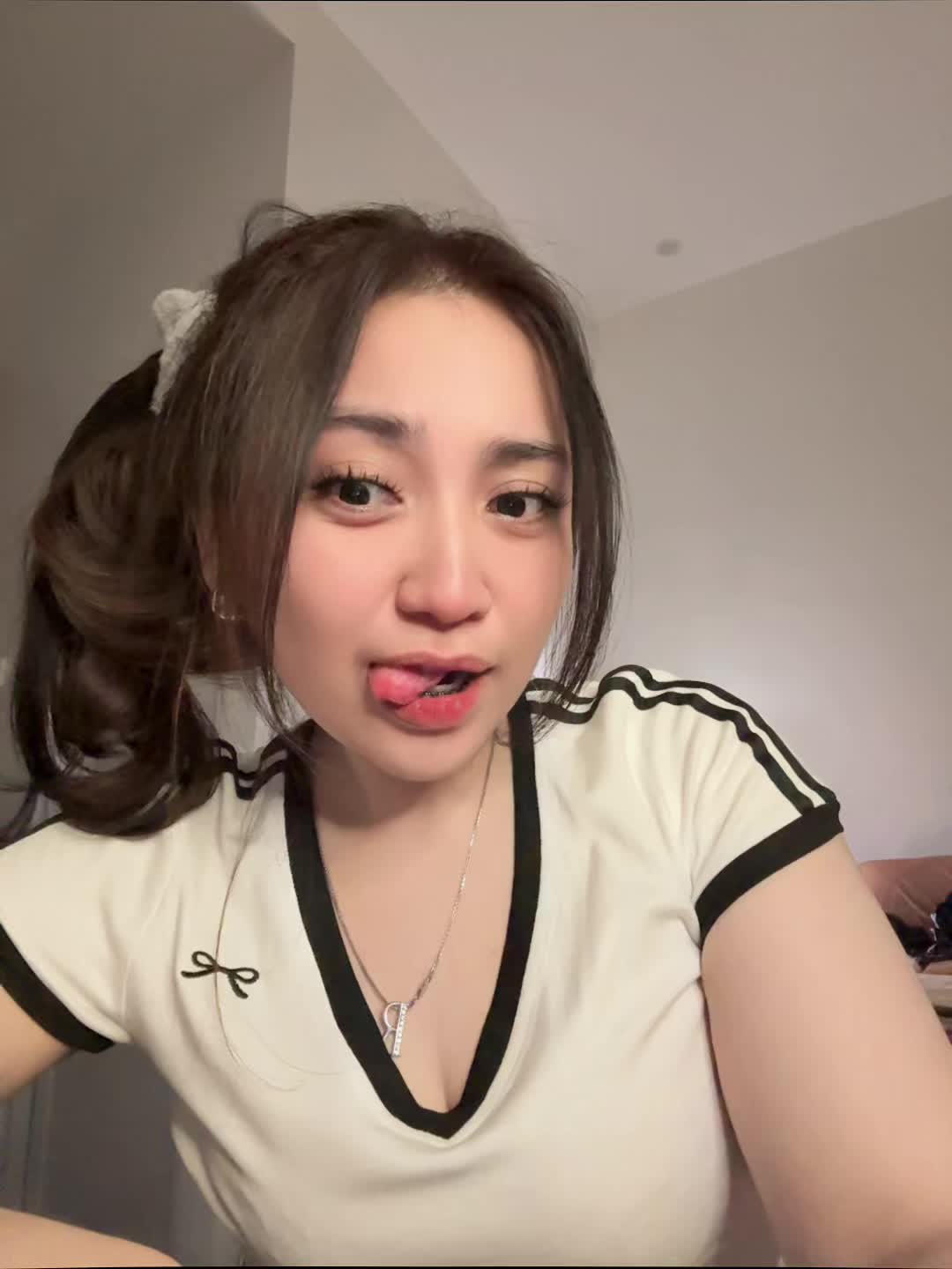 @hayiiduniaaa