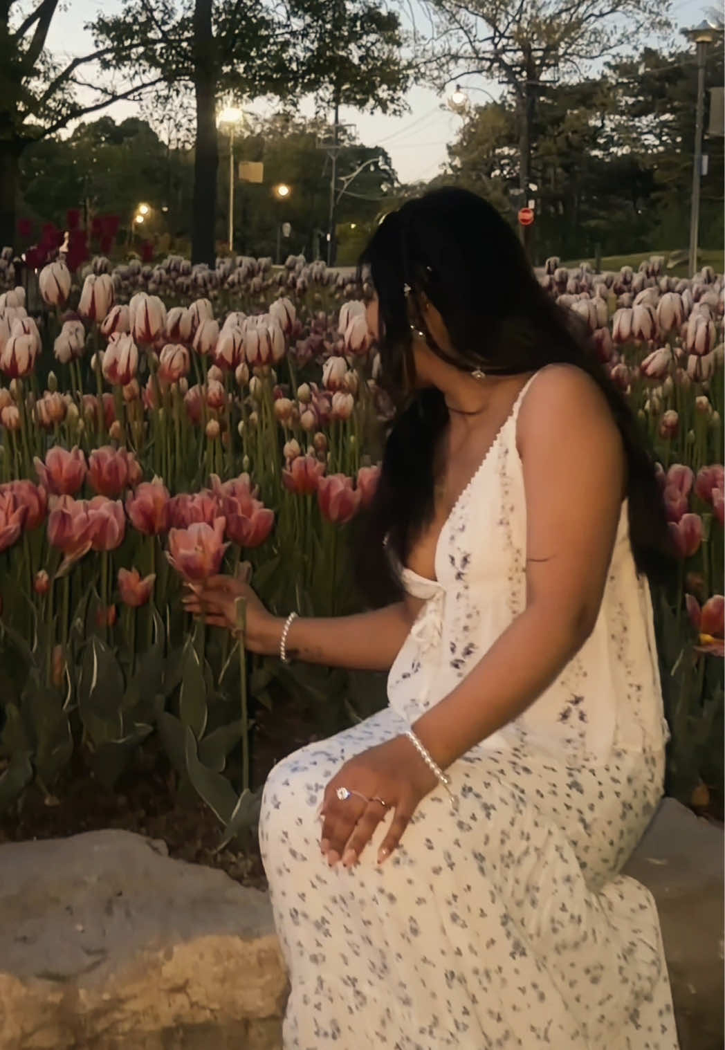 @𝒜𝓃𝒿𝒶𝓁𝒾 ☾♡