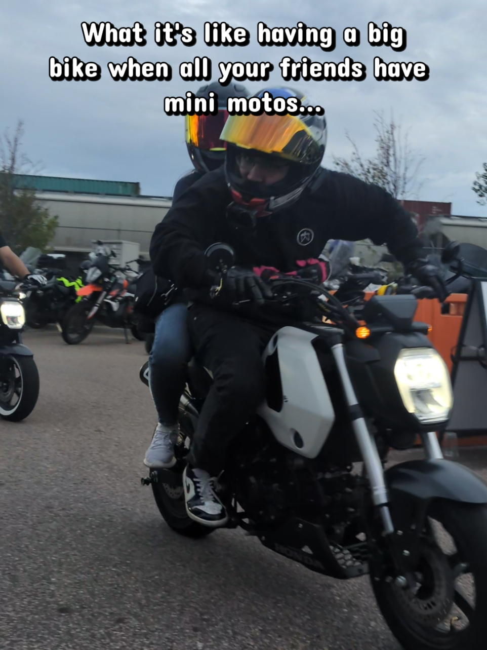 @Mya Moto