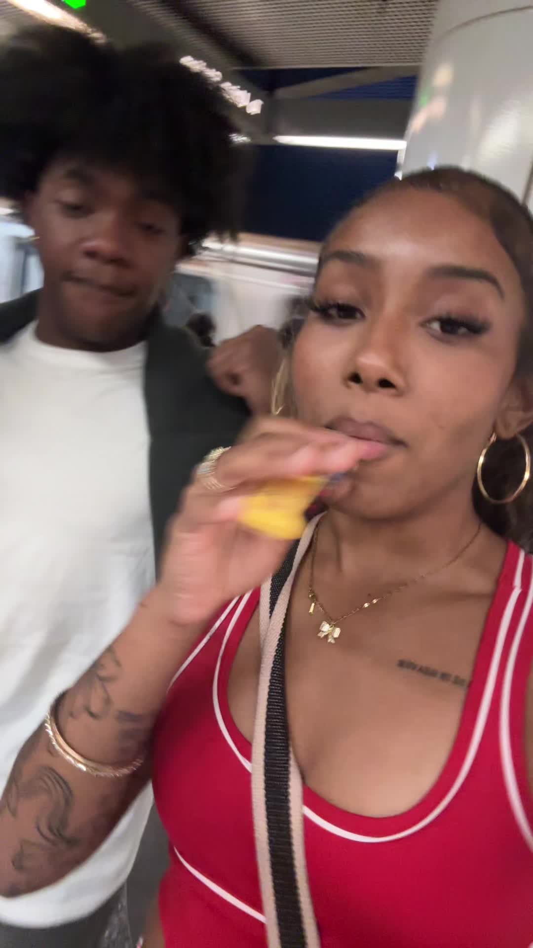 @Tja¥