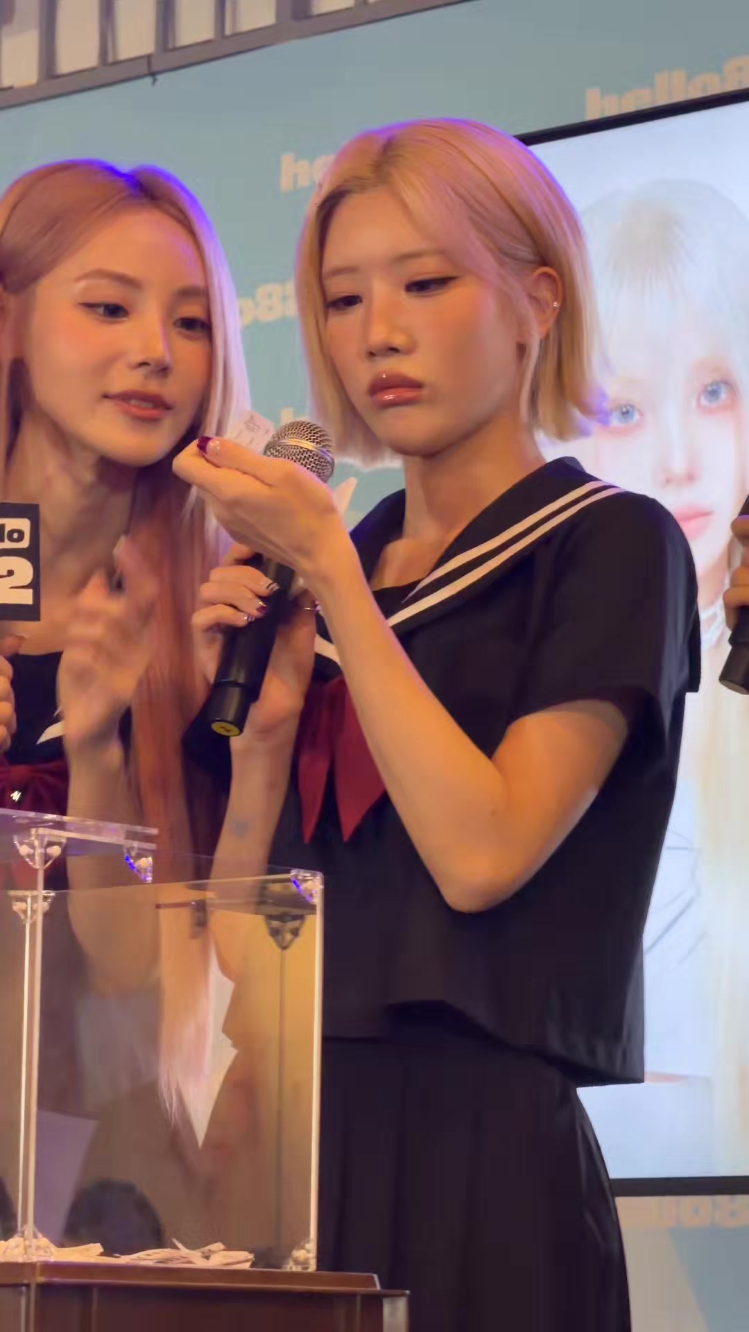 @LOOΠΔ