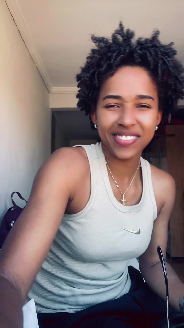 @Maria Eduarda Silva Viana