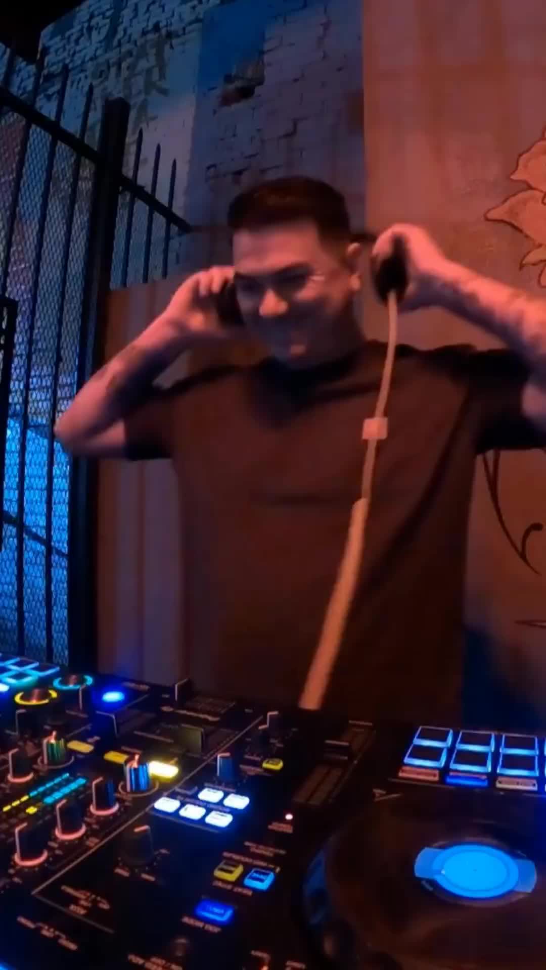 @DJ Ray Ray 805
