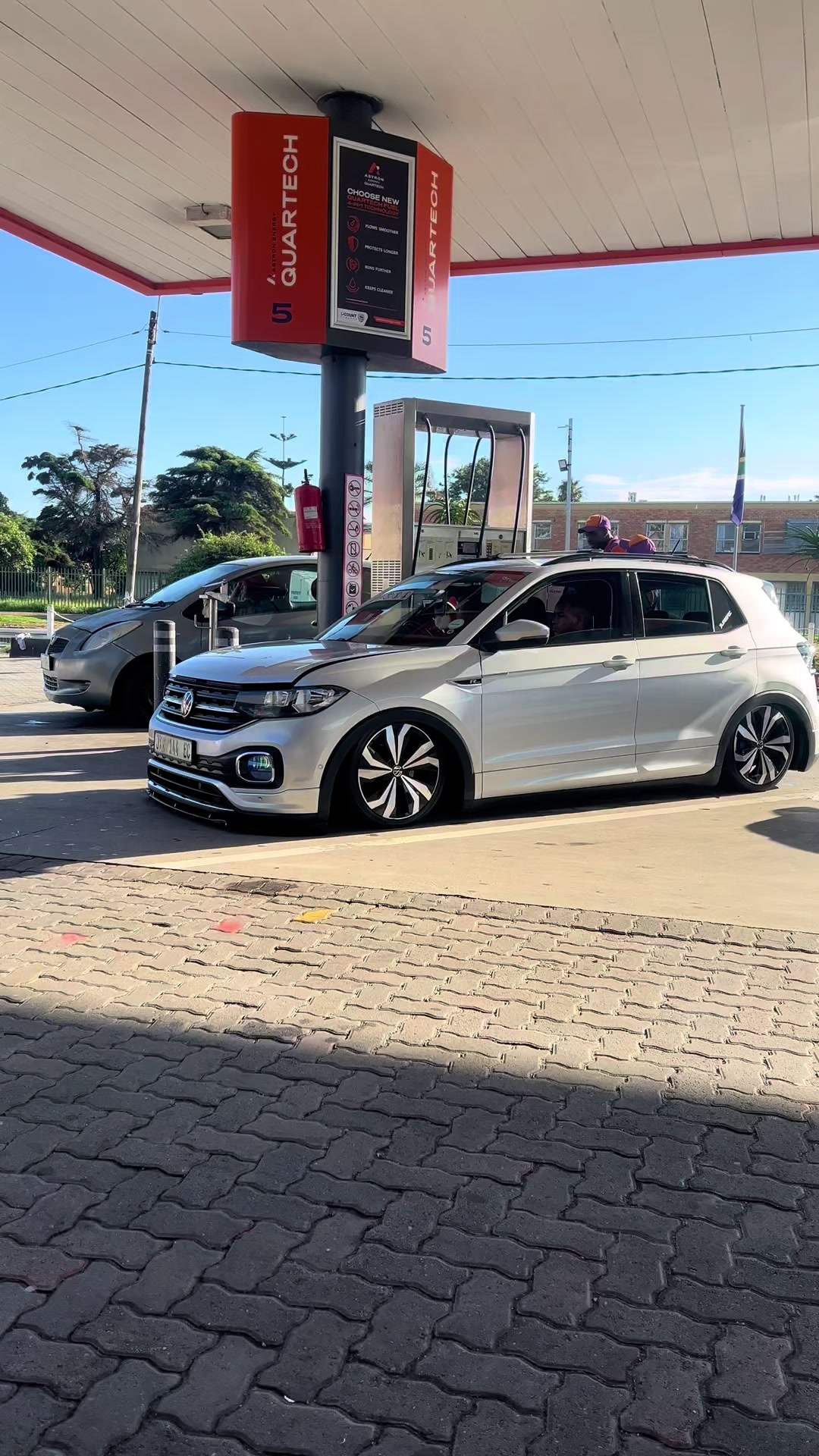 @TRENDY MZANSI