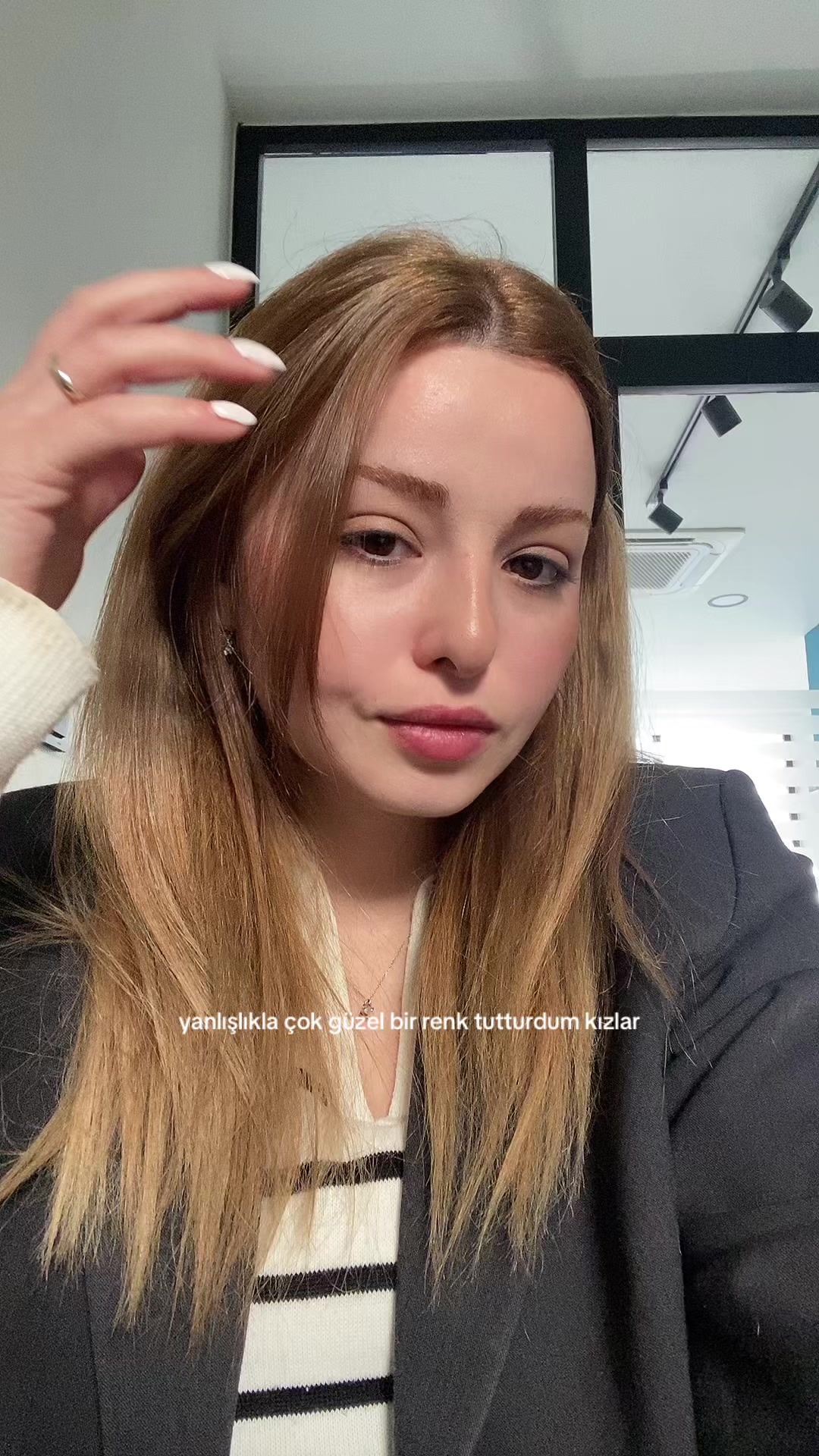 @Serenay Akbulut