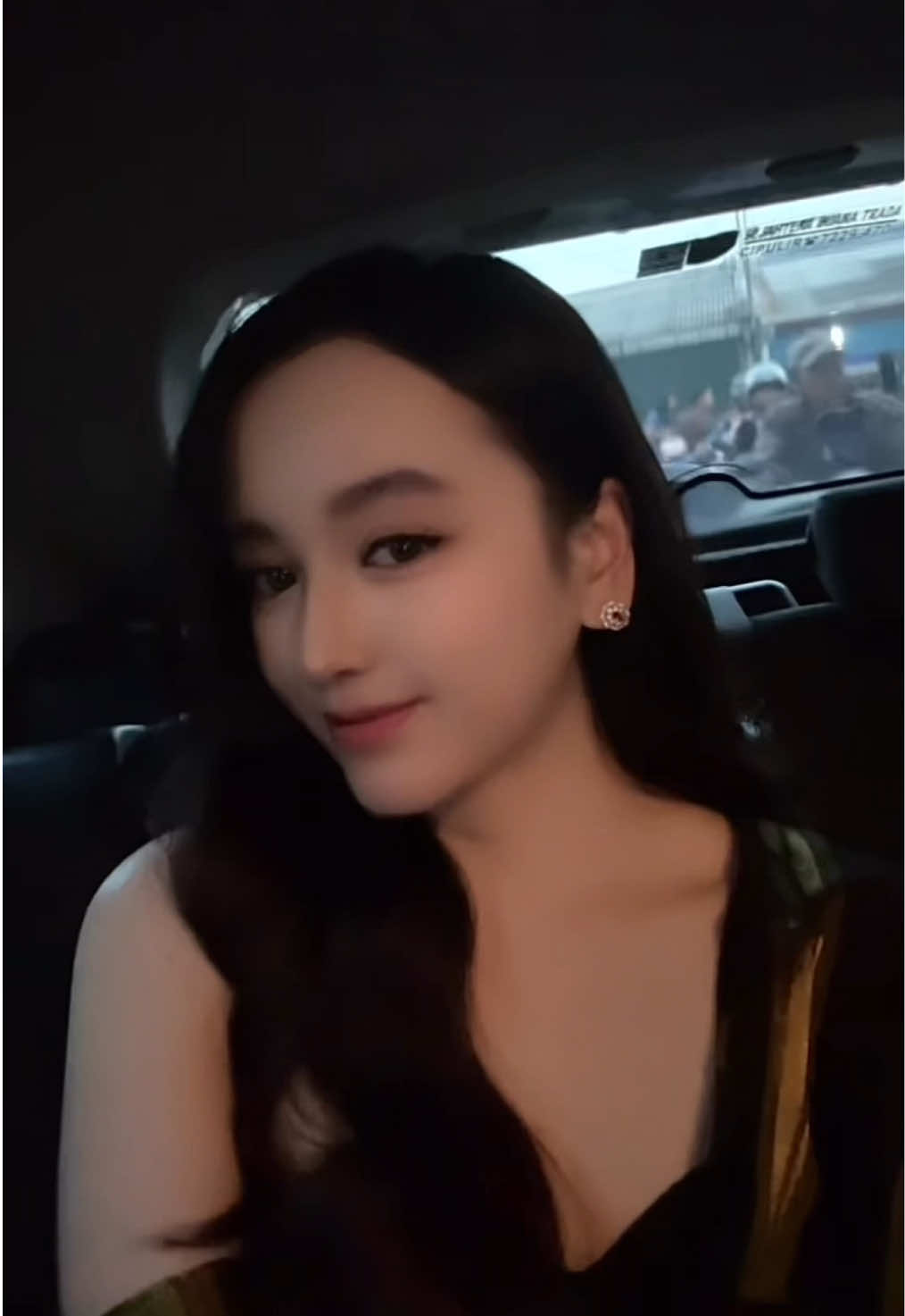 @Nadya Hutagalung